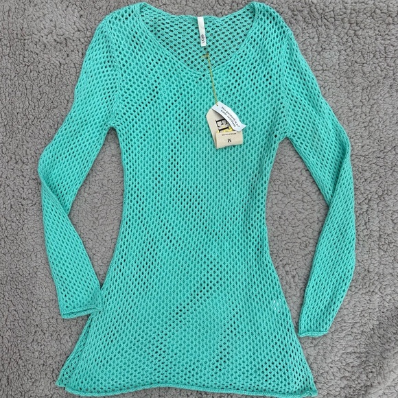 NWT Women's Turquoise beach cover up - Picture 2 of 6